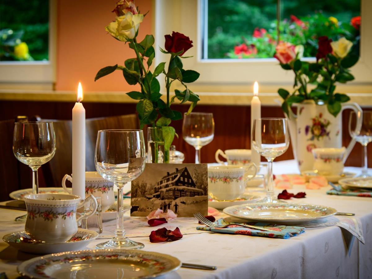 Herberge Zur Rose Brotterode Extérieur photo